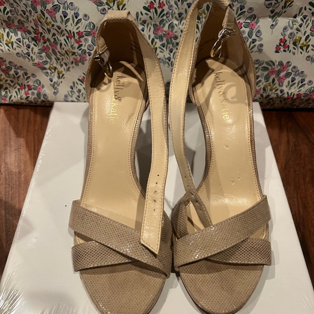 Kelly & Katie Beige Strappy Heels